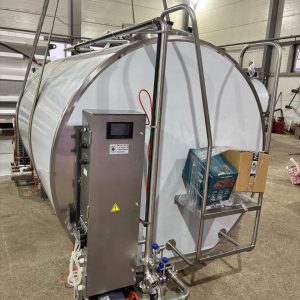 photo_5323337554096493096_y