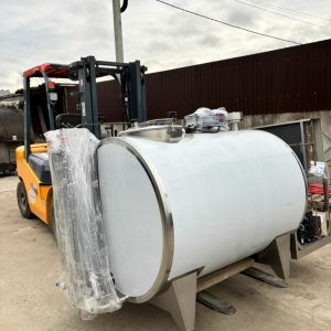 photo_5328131094081113970_y